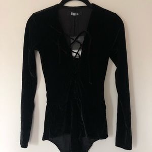 NWT Reformation black velvet Avalon bodysuit XS